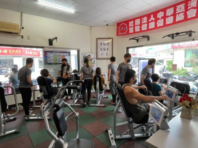 LINE_ALBUM_記者會_221130_4