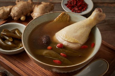 剝皮辣椒炖雞湯1-500