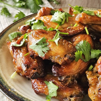 香菜風味雞翅小2