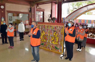 8b050a6b-1f75-48d3-b935-cf6f2abb2ae6